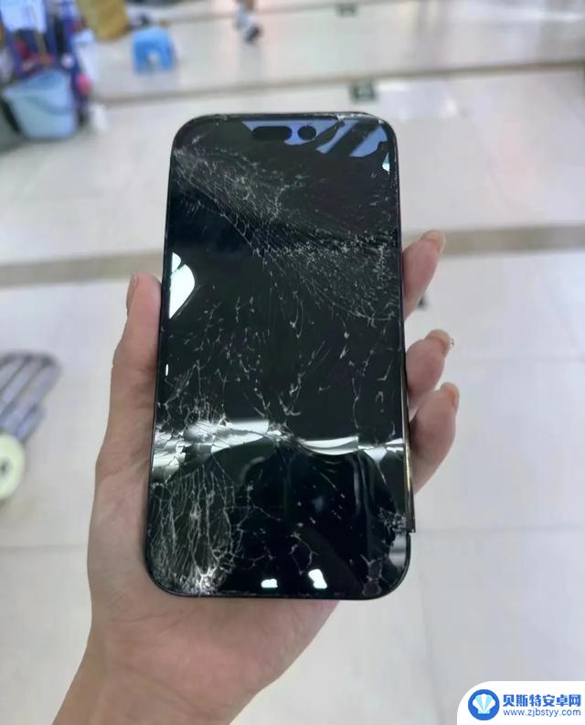 苹果手机为何饱受争议?揭秘其不足之处