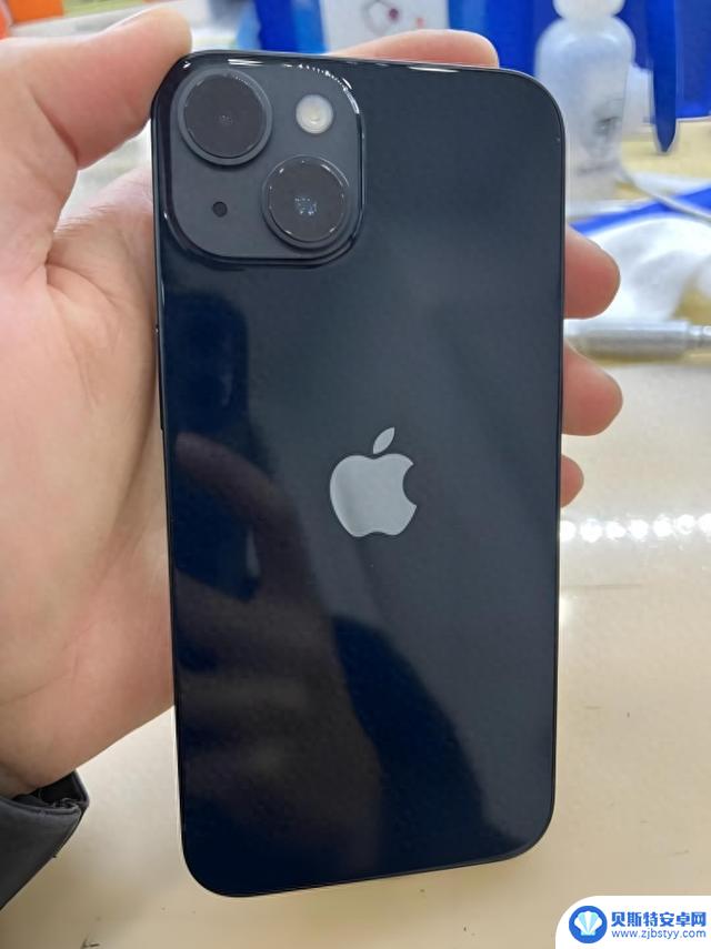 iPhone 14亲测两年半：揭露这四大问题，3000块入手也不亏