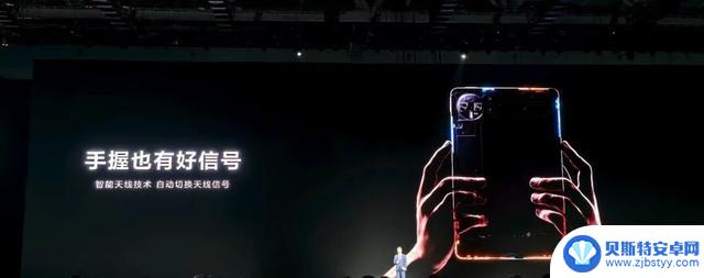 华为新品发布会引爆全场！全球第二款三折叠手机震撼登场，麒麟芯片再度强势归来