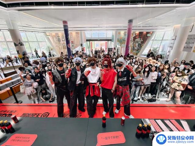 《王者荣耀》:十年磨一剑,央视镇楼,全民狂热