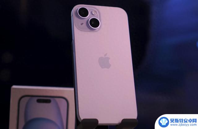 iPhone15遭遇质疑，但出乎意料地引发了百万热评，降价1400元后变得更受欢迎！