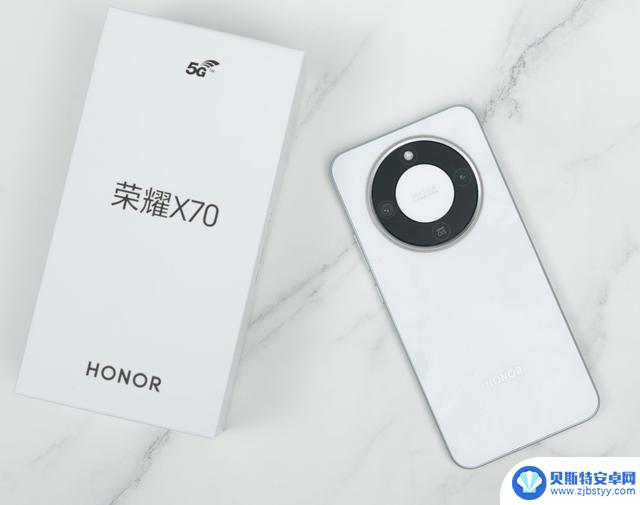 2025年5款被认为续航最佳的手机,性价比高,最高售价仅为2549元,最大存储容量达512GB