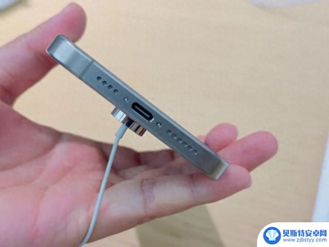 iPhone14 Plus当时跌价“狠”，iPhone15 Plus也会这样吗？